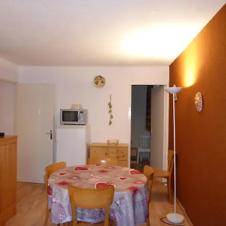 Ubaye T 17 Apartment Enchastrayes